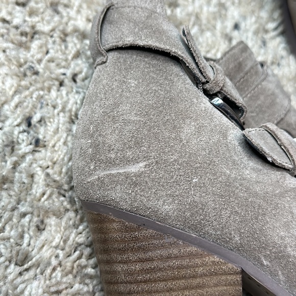 Michael Kors Walden Light Mushroom Suede/Leather Booties sz 9M - Picture 11 of 13